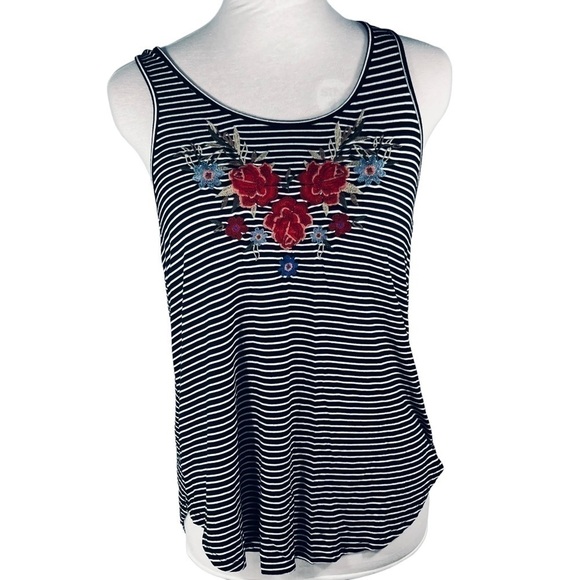 AMERICAN Eagle tank top floral embroidered black white horizontal striped size s - Picture 1 of 10